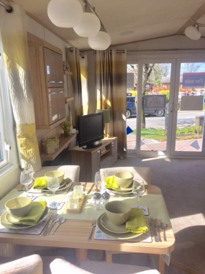 Lovely, modern static caravan for sale on our beautiful park in Portchawl Trecco Bay 